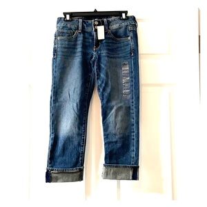 Americanos Eagle Artist Crop